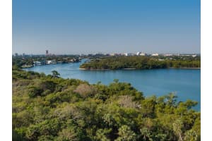 2001 N Ocean Blvd, Boca Raton, FL 33431, Sold 04/27/17