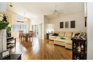 537 Bridgeton Rd, Weston, FL 33326, Sold 07/03/17