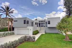 2 Ocean Dr, Jupiter, FL 33469, Sold 05/08/17