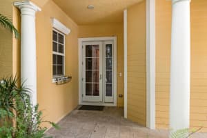 8032 SE Asaro St, Hobe Sound, FL 33455, Sold 09/29/17