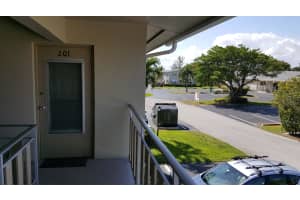 410 NE 17th Ave, Boynton Beach, FL 33435, Sold 07/21/17