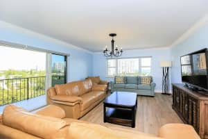 1200 Hibiscus Ave, Pompano Beach, FL 33062, Sold 05/23/17
