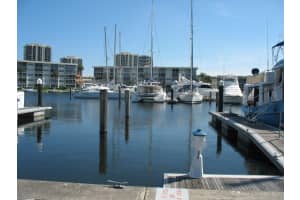 907 Marina Dr, North Palm Beach, FL 33408, Sold 08/01/17