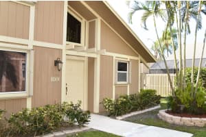 112 Maplecrest Cir, Jupiter, FL 33458, Sold 05/18/17