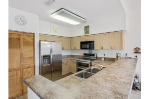 10127 Hunt Club Ln, Palm Beach Gardens, FL 33418, Sold 04/27/17