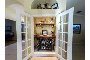 438 Woodview Cir, Palm Beach Gardens, FL 33418, Sold 10/27/17