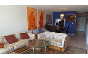 3605 S Ocean Blvd, South Palm Beach, FL 33480, Sold 06/22/17