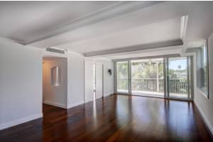 1 Harbourside Dr, Delray Beach, FL 33483, Sold 05/31/17