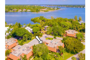 825 Center St #27a, Jupiter, FL 33458, Sold 05/19/17