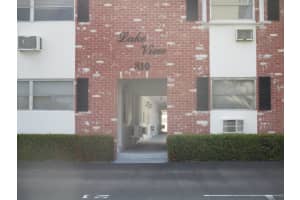 810 Lake Shore Dr, Lake Park, FL 33403, Sold 07/21/17