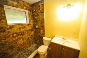 922 Mission Hill Rd, Boynton Beach, FL 33435, Sold 10/06/17