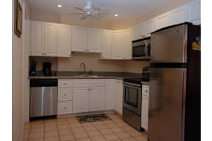 2920 Eagle Dr, Vero Beach, FL 32963, Sold 12/15/17