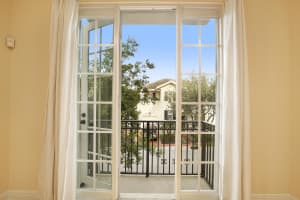 1009 W Heritage Club Cir, Delray Beach, FL 33483, Sold 12/15/17