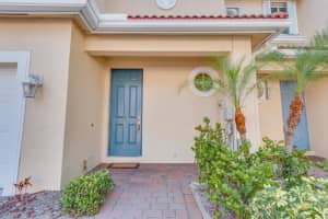 2764 S Evergreen Cir, Boynton Beach, FL 33426, Sold 05/30/17
