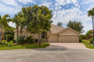 6482 Bay Island Ct, West Palm Beach, FL 33411, Sold 06/23/17