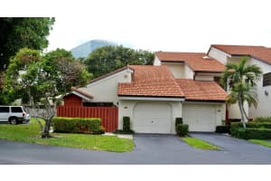 1800 Embassy Dr, West Palm Beach, FL 33401, Sold 05/16/17