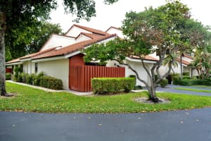 1800 Embassy Dr, West Palm Beach, FL 33401, Sold 05/16/17