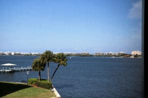100 Waterway Dr S, Lantana, FL 33462, Sold 11/14/17