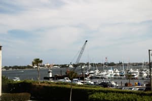 100 Waterway Dr S, Lantana, FL 33462, Sold 11/14/17