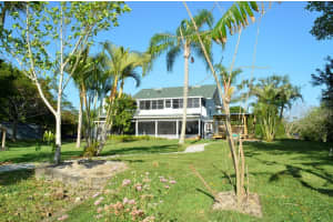 7451 16th Manor, Vero Beach, FL 32966, Sold 08/22/17