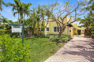 604 Westwood Rd, West Palm Beach, FL 33401, Sold 06/12/17