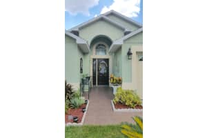 7941 Elmstone Cir, Orlando, FL 32822, Sold 06/12/17
