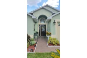 7941 Elmstone Cir, Orlando, FL 32822, Sold 06/12/17
