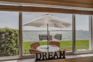 52 Yacht Club Dr, North Palm Beach, FL 33408, Sold 06/06/17