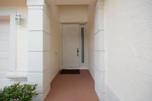 3702 Coco Lake Dr, Coconut Creek, FL 33073, Sold 06/12/17