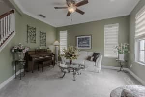 4927 Parkview Dr, St Cloud, FL 34771, Sold 06/16/17