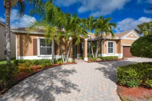 9729 Savannah Estates Dr, Lake Worth, FL 33467, Sold 02/02/18