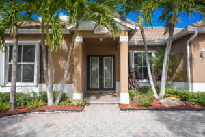 9729 Savannah Estates Dr, Lake Worth, FL 33467, Sold 02/02/18