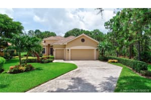 4227 SE Henley Ln, Stuart, FL 34997, Sold 02/03/20