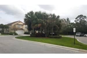 1071 Pinewood Lake Ct, Greenacres, FL 33415, Sold 07/10/17