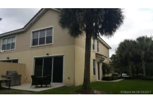 1071 Pinewood Lake Ct, Greenacres, FL 33415, Sold 07/10/17
