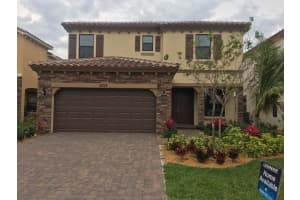 8818 Sandy Crk Wy, Lake Worth, FL 33467, Sold 07/05/17