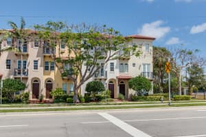 16 Via Floresta Dr, Boca Raton, FL 33487, Sold 12/14/17
