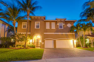 9725 Coronado Lake Dr, Boynton Beach, FL 33437, Sold 08/15/17