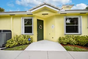 4966 Mallory St, Lake Worth, FL 33463, Sold 06/15/17