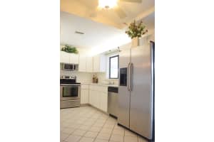 4551 NW 95th Ave, Sunrise, FL 33351, Sold 05/22/17