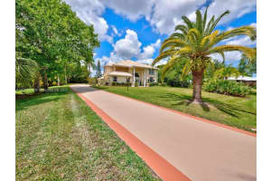 7884 SE Meadow Park Ave, Stuart, FL 34997, Sold 07/28/17