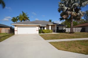 159 Sunflower Cir, Royal Palm Beach, FL 33411, Sold 10/18/17