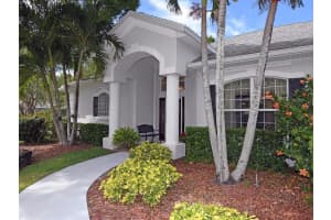 4420 7th St SW, Vero Beach, FL 32968, Sold 11/22/17