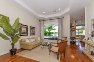 12477 Equine Ln, Wellington, FL 33414, Sold 06/26/17