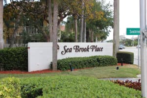 240 Seabreeze Cir, Jupiter, FL 33477, Sold 06/19/17
