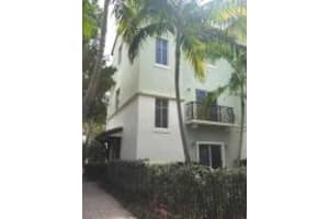 25 NW Chaucer Ln, Boca Raton, FL 33432, Sold 11/09/17