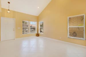 8669 Binghamton Ave, Boynton Beach, FL 33436, Sold 05/30/17