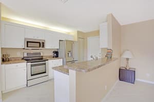 8669 Binghamton Ave, Boynton Beach, FL 33436, Sold 05/30/17