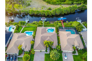 443 SW Lost River Rd, Stuart, FL 34997, Sold 08/31/17