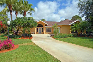 1643 SW Gregor Way, Stuart, FL 34997, Sold 07/21/17